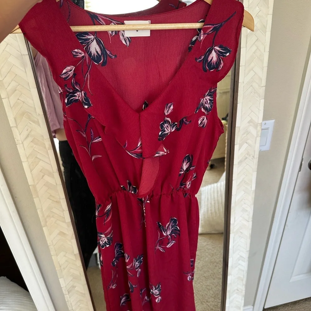 Floral Everly Red Sleeveless Dress - Picture 1 of 3